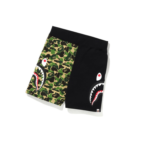 Men's A BATHING APE Abc Camo Side Shark Sweat Shorts Army Green | UZD672841